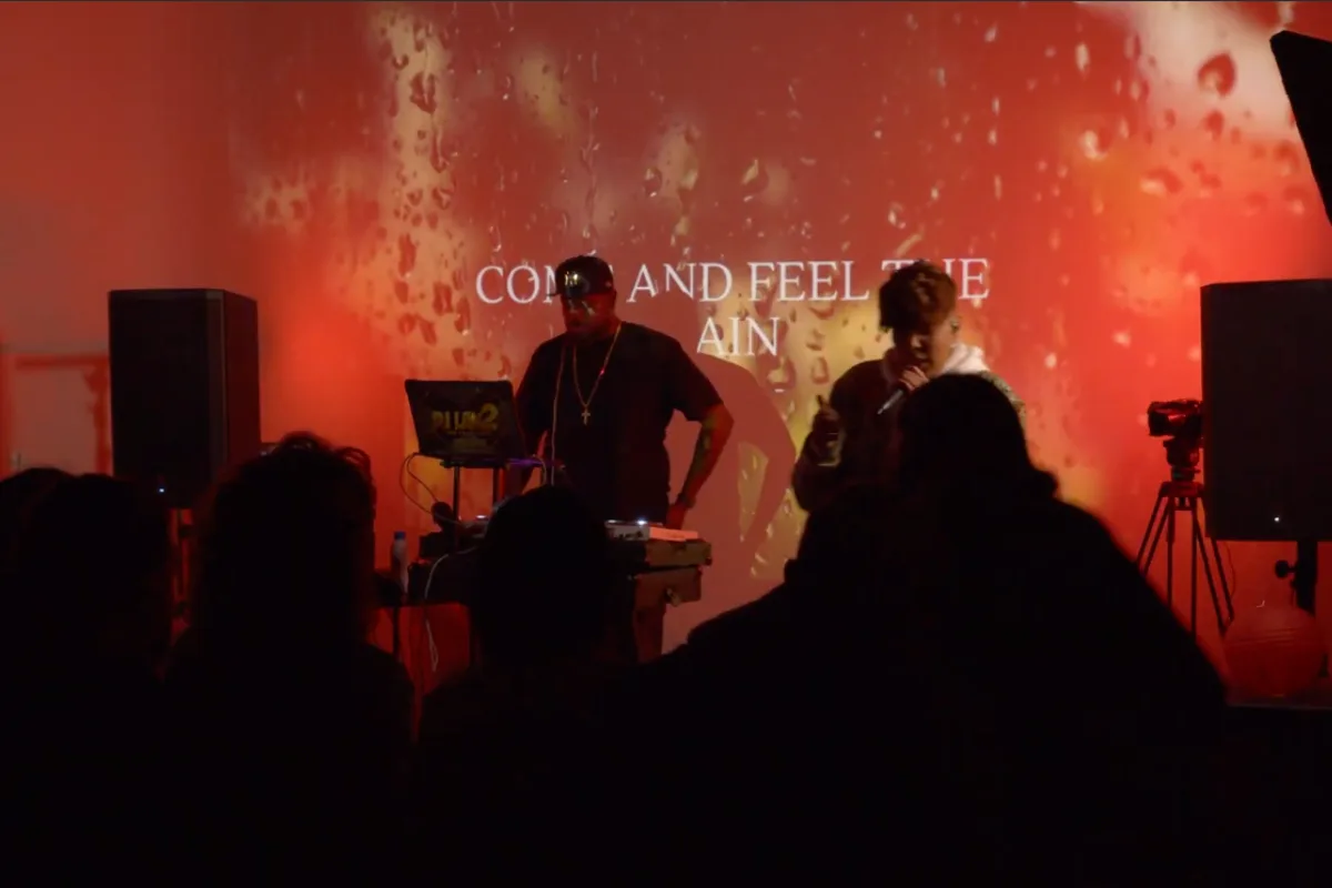 Performance at DAWA Studios, image 2